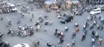 Traficul frenetic din Vietnam (2)